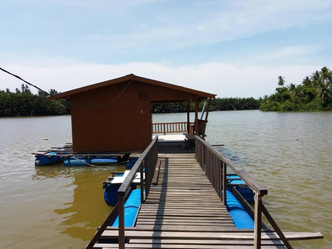 Idaman Pcb Riverview Hotel Kota Bharu Kültér fotó